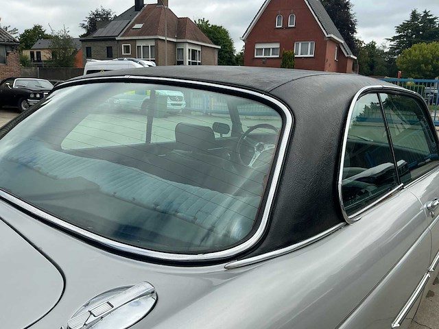 Jaguar xj6c series 2 oldtimer - afbeelding 21 van  36