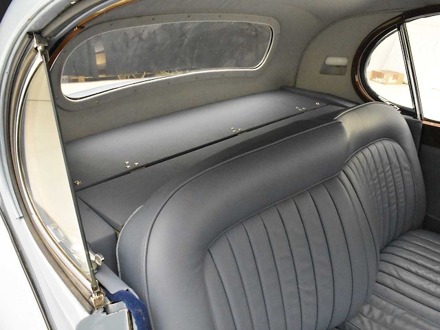 Jaguar xk-120 - afbeelding 54 van  73