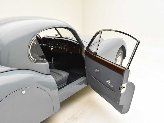 Jaguar xk-120 - afbeelding 37 van  53