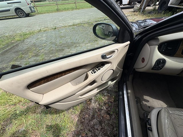 Jaguar xtype 3,0 v6 - afbeelding 2 van  14