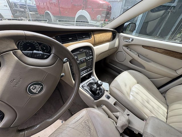 Jaguar xtype 3,0 v6 - afbeelding 6 van  14