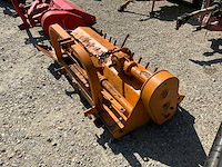 Jammaers gedragen klepelmaaier - afbeelding 5 van  5