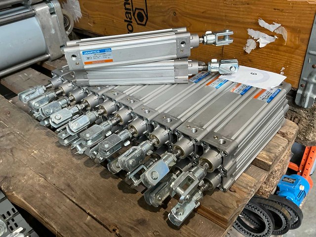 Janatics a23042125o pneumatische cilinder (22x) - afbeelding 2 van  3