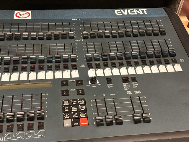 Jands event 36+ light console - afbeelding 3 van  6