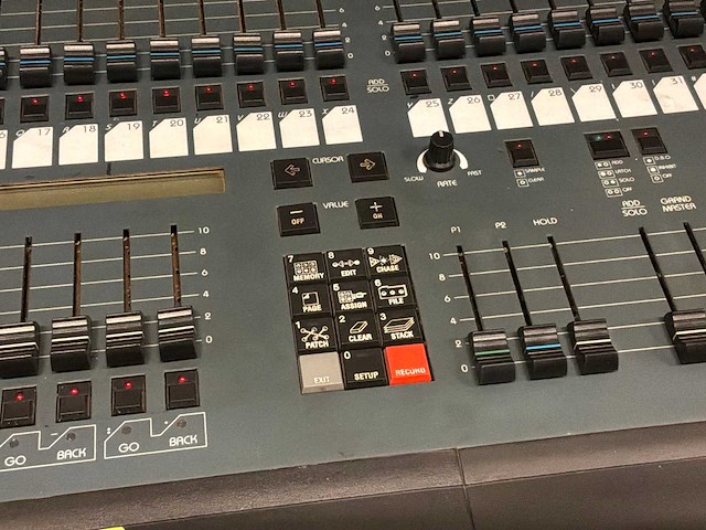 Jands event 36+ light console - afbeelding 4 van  6