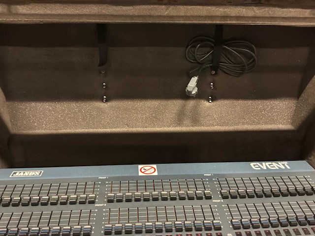 Jands event 36+ light console - afbeelding 5 van  6