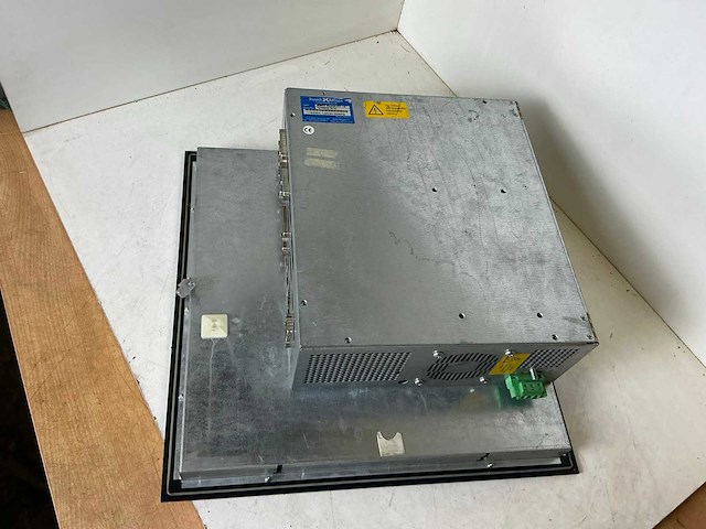 Janich&klass amt master-pc 15” monitor - afbeelding 2 van  2