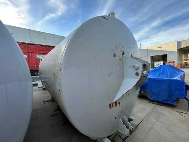 Jans - cementsilo/ kalksilo - cement & concrete - afbeelding 1 van  8
