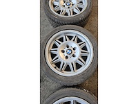 Jante en aluminium avec pneu (4x) - afbeelding 3 van  8