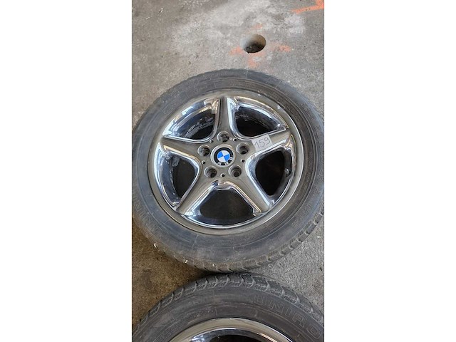 Jante en aluminium avec pneu (4x) - afbeelding 2 van  11