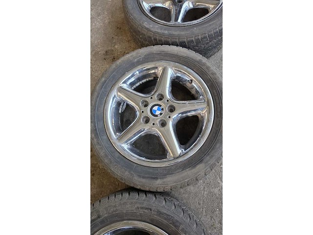 Jante en aluminium avec pneu (4x) - afbeelding 4 van  11