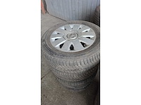 Jante en aluminium avec pneu (4x) - afbeelding 11 van  12