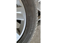 Jante en aluminium avec pneu (4x) - afbeelding 12 van  12