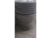 Jante en aluminium avec pneu (4x) - afbeelding 5 van  12