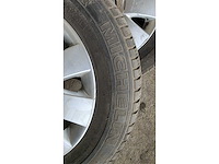 Jante en aluminium avec pneu (4x) - afbeelding 8 van  12