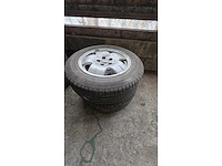 Jante en aluminium avec pneu (4x) - afbeelding 3 van  9