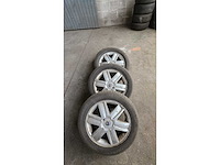 Jante en aluminium avec pneu (4x) - afbeelding 9 van  9