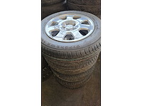 Jante en aluminium avec pneu (4x) - afbeelding 6 van  7