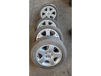 Jante en aluminium avec pneu (4x) - afbeelding 10 van  10
