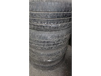 Jante en aluminium avec pneu (4x) - afbeelding 5 van  5