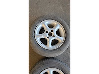 Jante en aluminium avec pneu (4x) - afbeelding 9 van  9