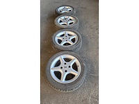 Jante en aluminium avec pneu (4x) - afbeelding 1 van  11