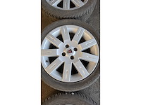 Jante en aluminium avec pneu (4x) - afbeelding 6 van  8