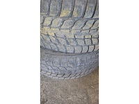 Jante en aluminium avec pneu (4x) - afbeelding 8 van  8
