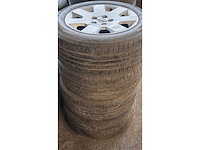 Jante en aluminium avec pneu (4x) - afbeelding 3 van  8