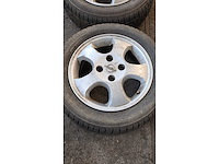 Jante en aluminium avec pneu (4x) - afbeelding 8 van  9