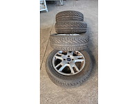 Jante en aluminium avec pneu (4x) - afbeelding 1 van  14