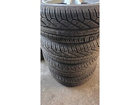 Jante en aluminium avec pneu (4x) - afbeelding 4 van  14