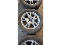 Jante en aluminium avec pneu (4x) - afbeelding 8 van  14