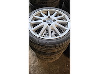 Jante en aluminium avec pneu (4x) - afbeelding 3 van  10