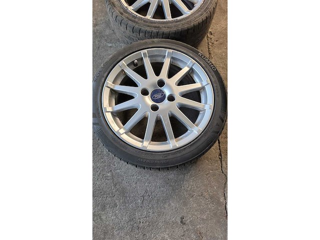 Jante en aluminium avec pneu (4x) - afbeelding 9 van  10
