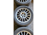 Jante en aluminium avec pneu (4x) - afbeelding 8 van  12