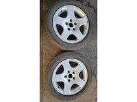 Jante en aluminium avec pneu (4x) - afbeelding 3 van  6
