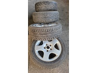 Jante en aluminium avec pneu (4x) - afbeelding 6 van  6