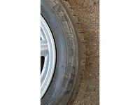 Jante en aluminium avec pneu (4x) - afbeelding 3 van  10
