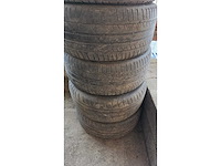 Jante en aluminium avec pneu (5x) - afbeelding 4 van  14