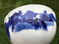 Japanese porcelain arita stemcup - afbeelding 5 van  24