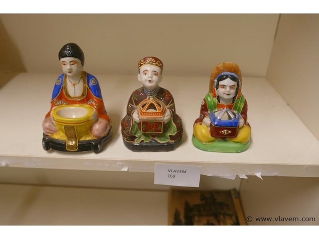 Japanse oude beeldjes - afbeelding 1 van  1