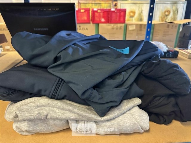 Jassen,vestjes,t-shirts men - afbeelding 1 van  4