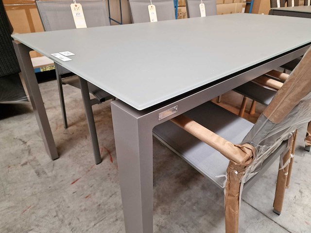 Jati-kebon - alu tuintafel arolla steengrijs 220 x 100cm + lichtgrijs glas - afbeelding 4 van  4