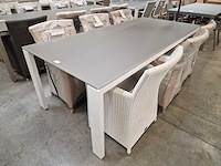 Jati-kebon - alu tuintafel arolla wit 220 x 100cm + taupe glas - afbeelding 1 van  1
