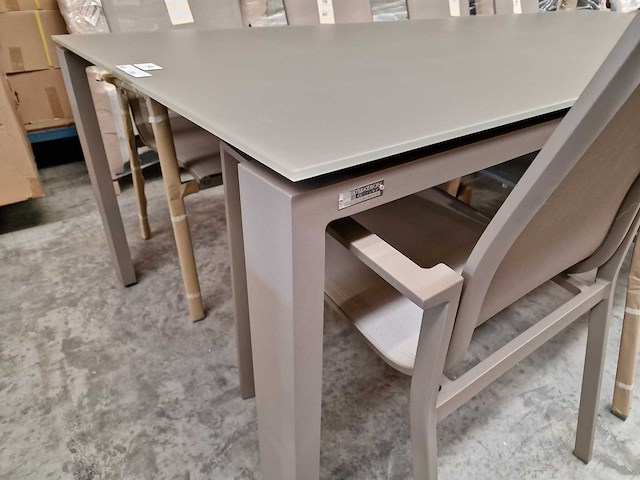 Jati-kebon - alu tuintafel arolla xl champagne 280 x 110cm + taupe glas - afbeelding 4 van  4