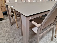 Jati-kebon - alu tuintafel arolla xl champagne 280 x 110cm + taupe glas - afbeelding 4 van  4