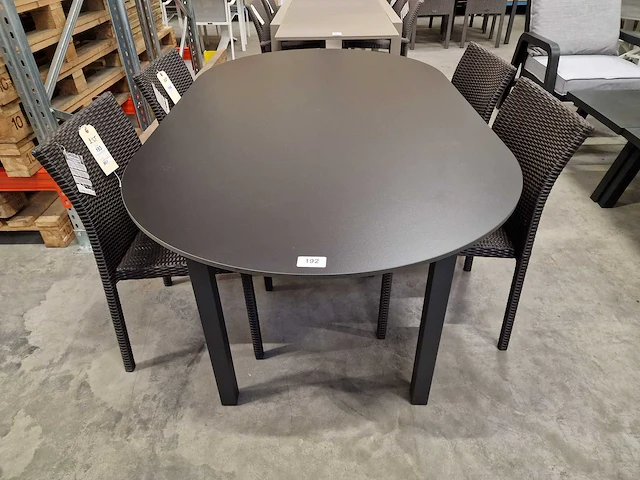 Jati-kebon alu tuintafel ovaal 190 x 110cm + hpl blad zwart - afbeelding 2 van  5