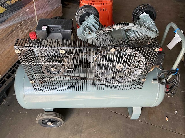 Javac tx-3 luchtcompressor 4 hp - afbeelding 2 van  3