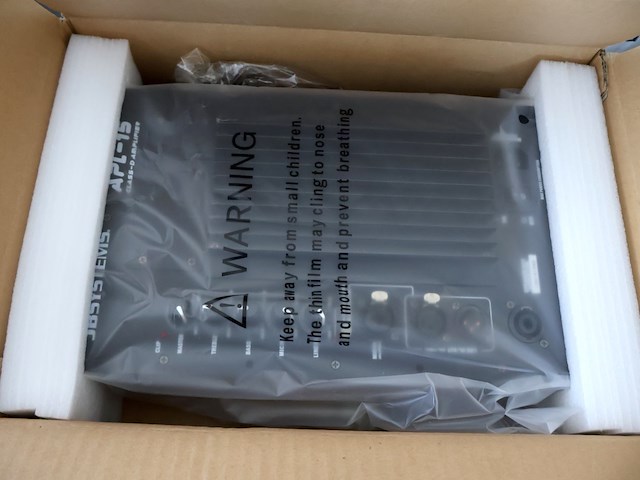 Jb systems amplifier - afbeelding 4 van  5